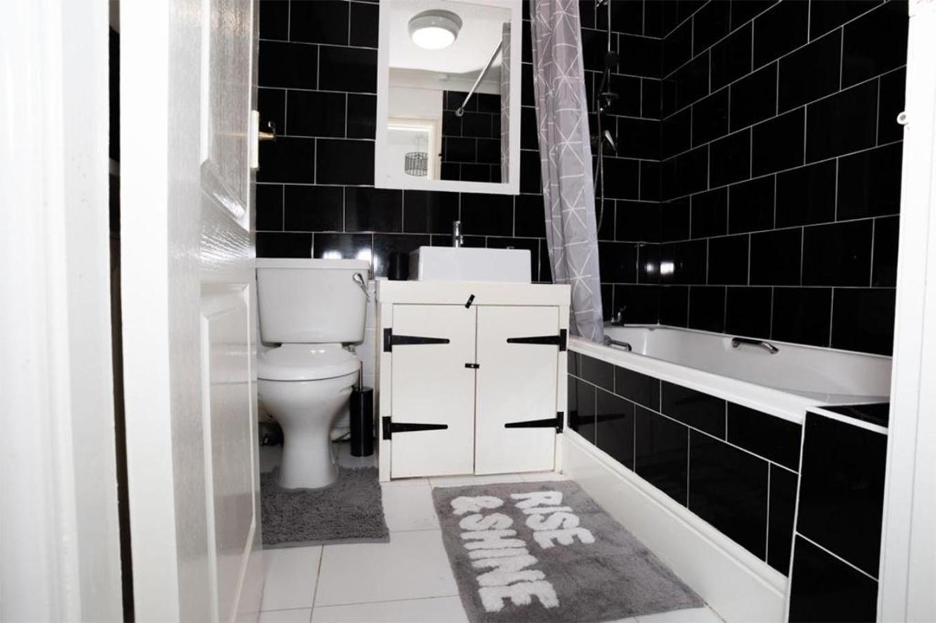 Haydock Cozy 2-Bedroom Home With Free Parking Exterior foto